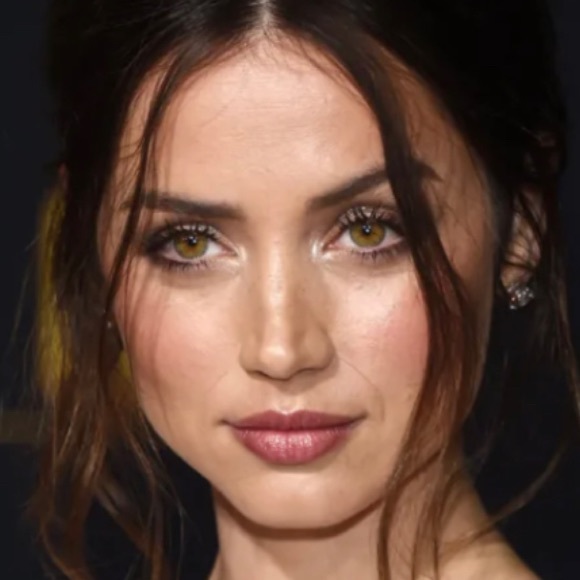 Perricone MD No Makeup Lipstick BERRY - Picture 3 of 13